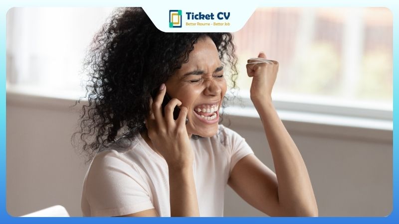 getting a job synonym